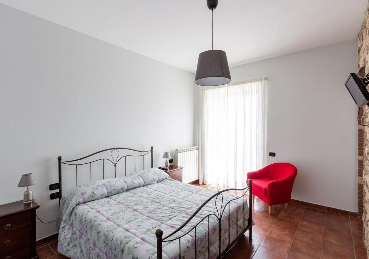 Agriturismo Il Sentiero Degli Ulivi - Irpinia Venticano 外观 照片