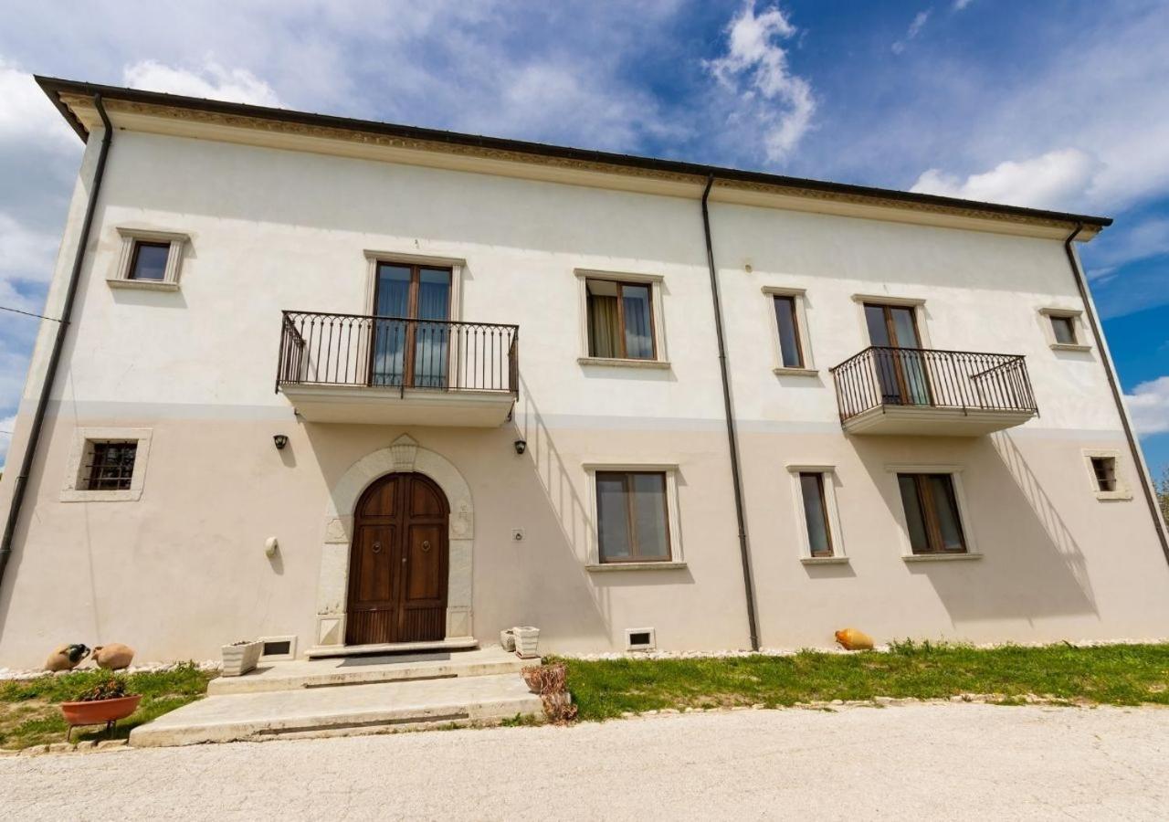 Agriturismo Il Sentiero Degli Ulivi - Irpinia Venticano 外观 照片